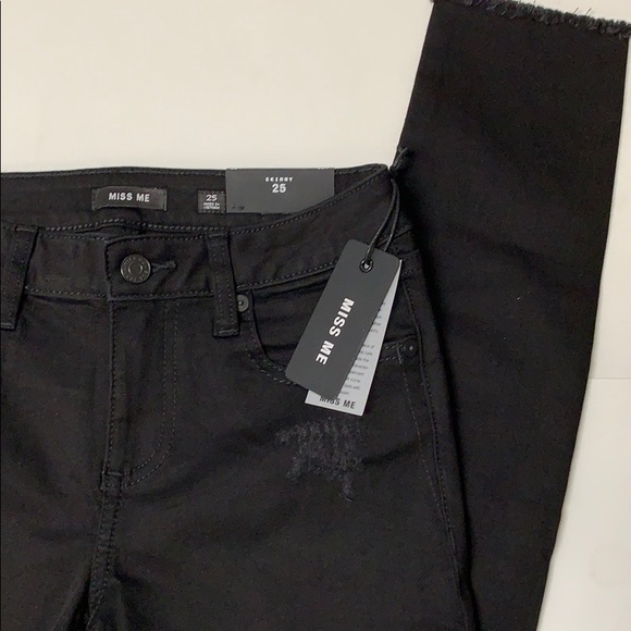 NWT!! ✨Miss Me Black Jeans - Picture 3 of 7